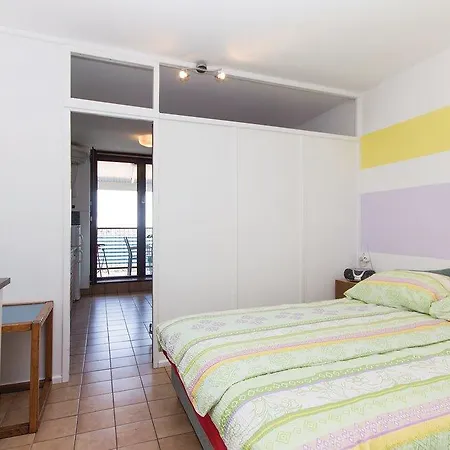 Apartmaji Duga Uvala-smrika * Pavicini